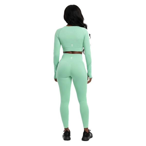 Plus Fitness 3pcs Female Wear 1