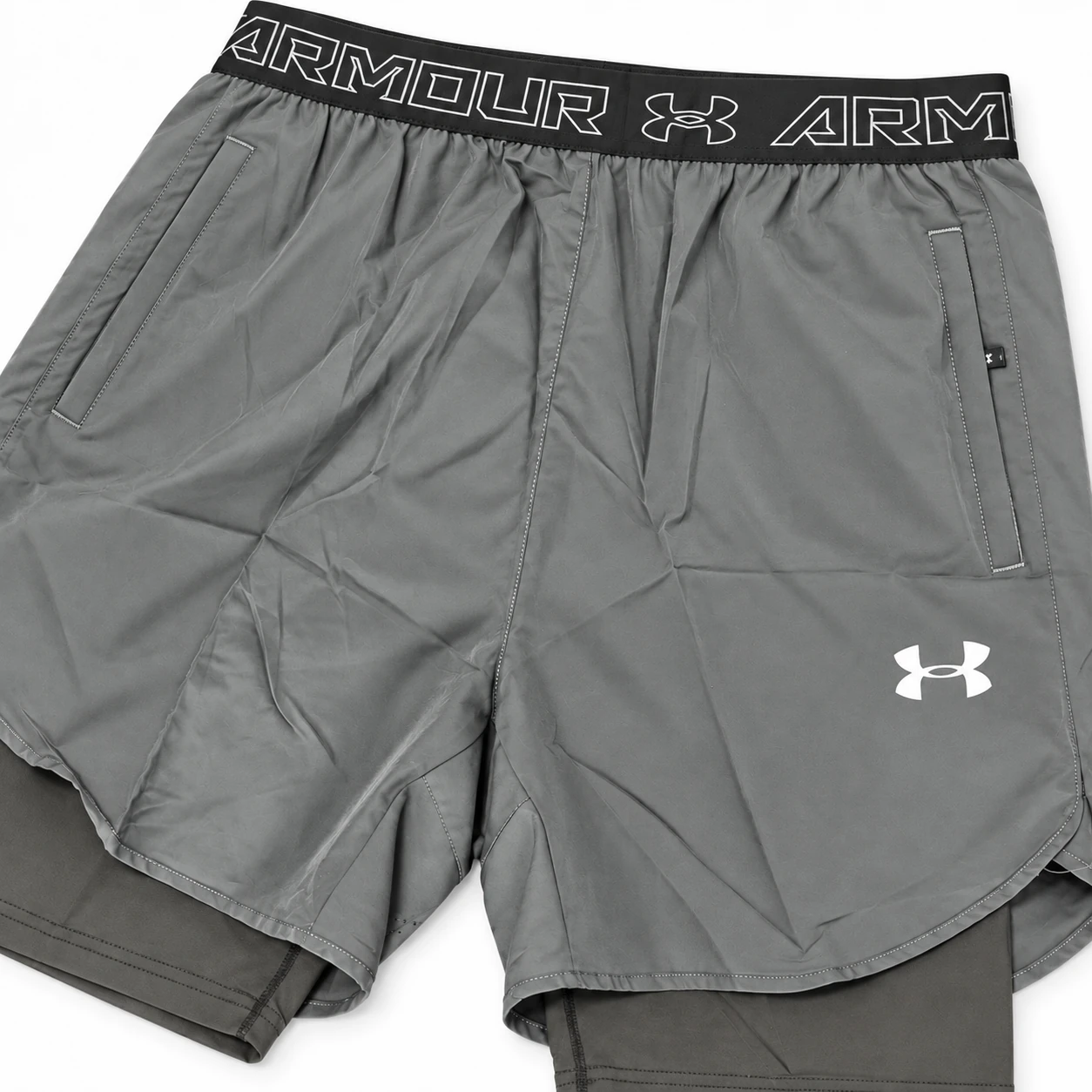 Under Armour Logo-Waistband 2-in-1 Shorts – Grey, detail studio mockup